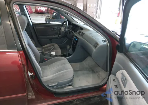 1999 Toyota Camry Le из США, поврежденный, VIN JT2BG22K8X0365656